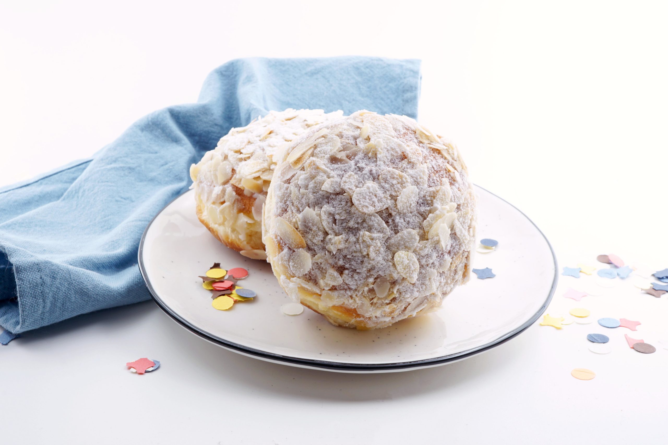 bienenstich berliner