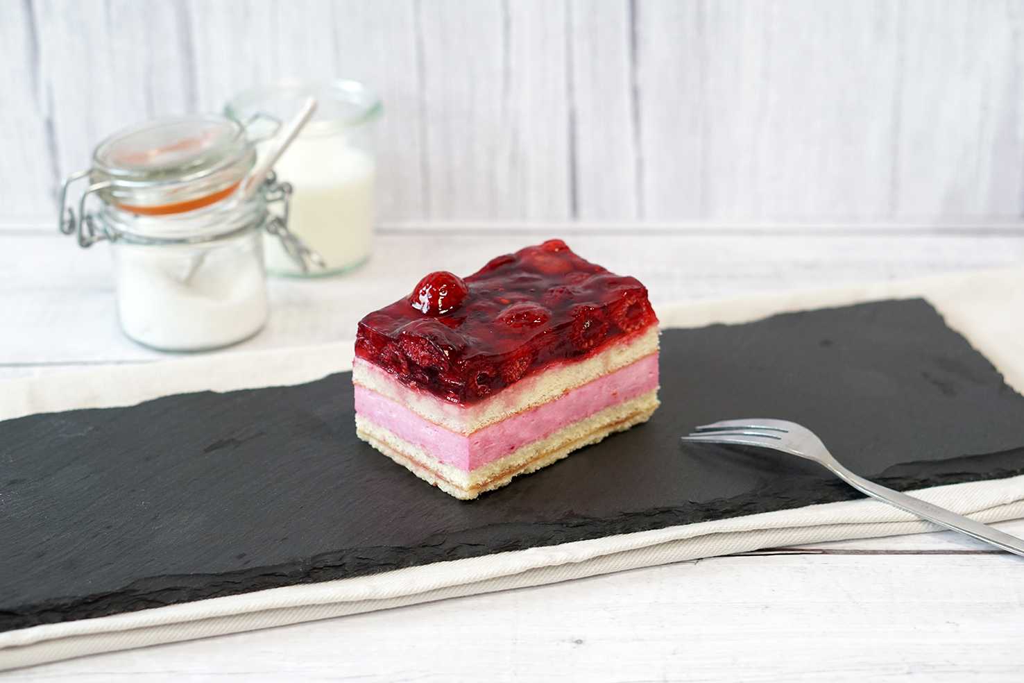 Himbeer-Sahne-Schnitte